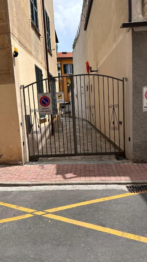 Edens House Con Parcheggio Privato Gratuito Leilighet Rapallo Eksteriør bilde